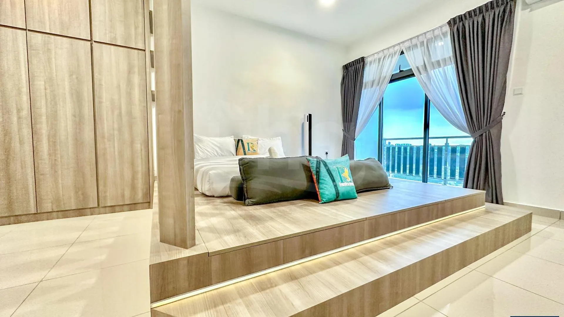 Ksl Residence 2 By Rentradise Johor Bahru Apartment